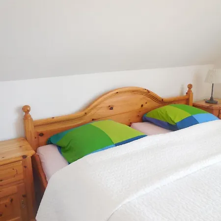 Ferienwohnung In Mit Garten Apartament *