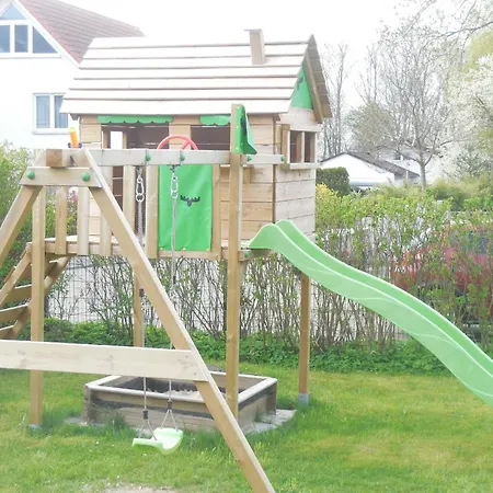 Ferienwohnung In Mit Garten Apartament *